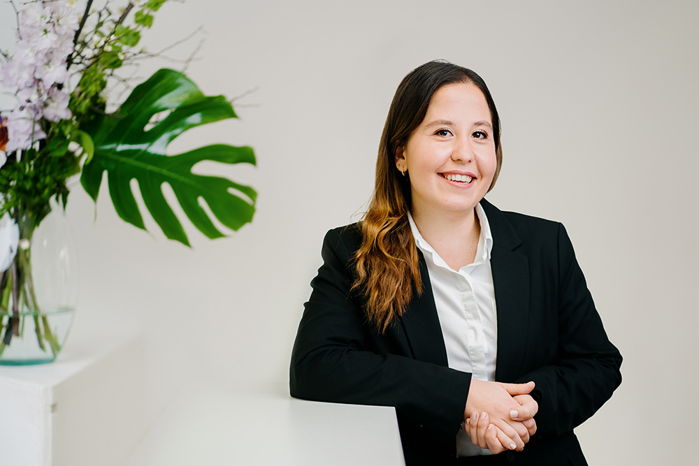 Zahnarzt Rosenheim - Dr. Westerhaus - Merve Özvardar